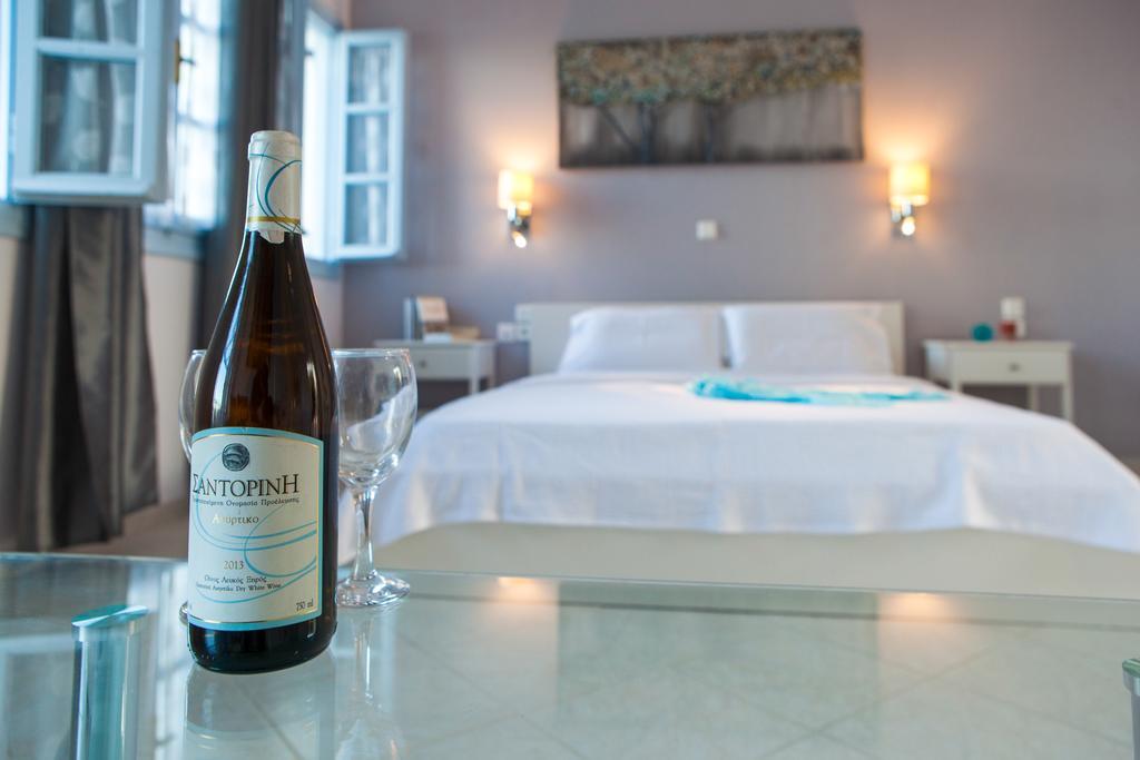 Luna Rossa Santorini 이메로비글리 외부 사진