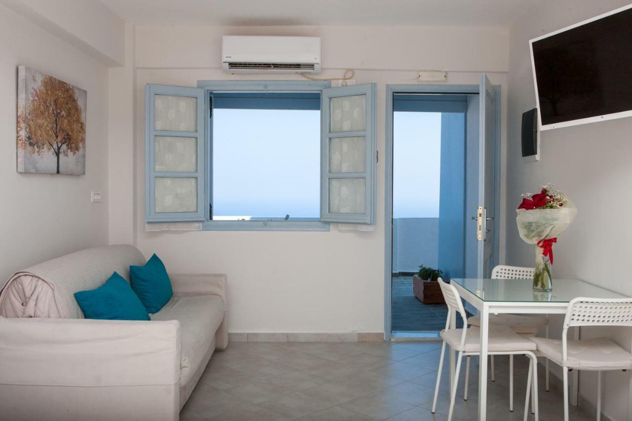 Luna Rossa Santorini 이메로비글리 외부 사진